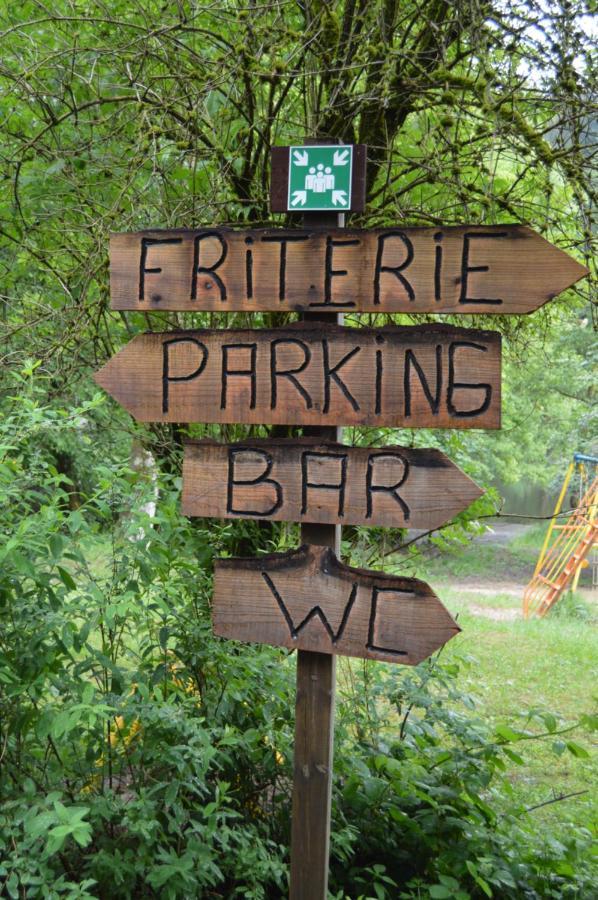 Camping Le Canada-Insolite Chiny Exterior photo