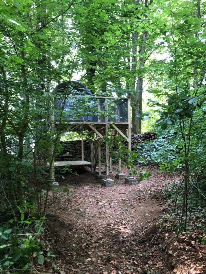 Camping Le Canada-Insolite Chiny Exterior photo