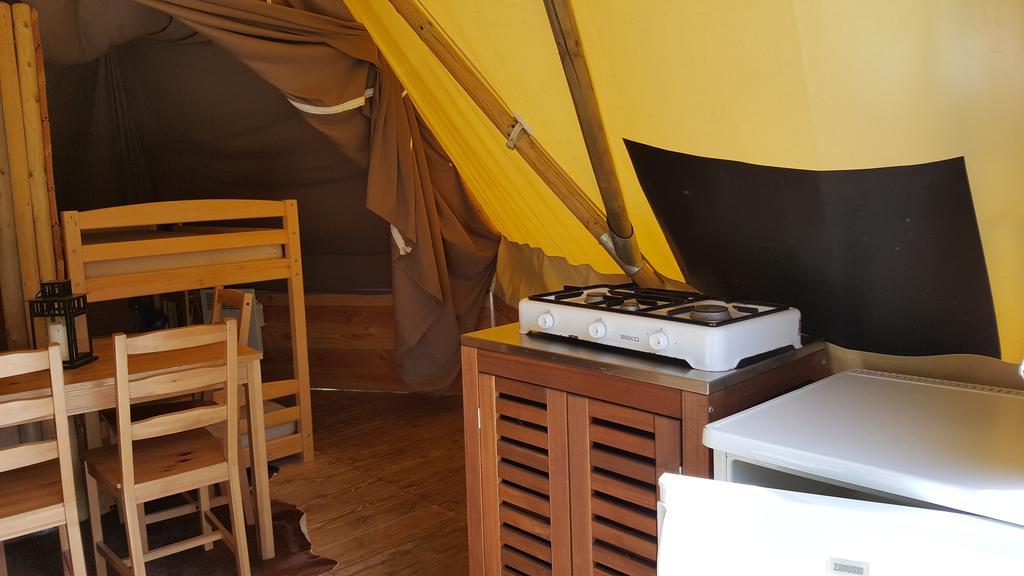Camping Le Canada-Insolite Chiny Exterior photo