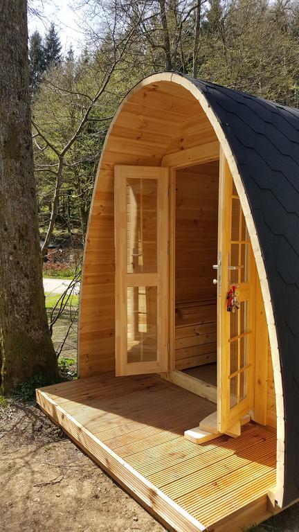 Camping Le Canada-Insolite Chiny Exterior photo