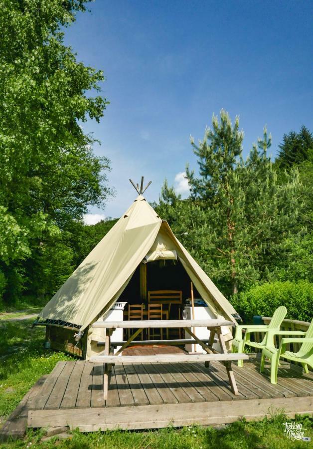 Camping Le Canada-Insolite Chiny Exterior photo